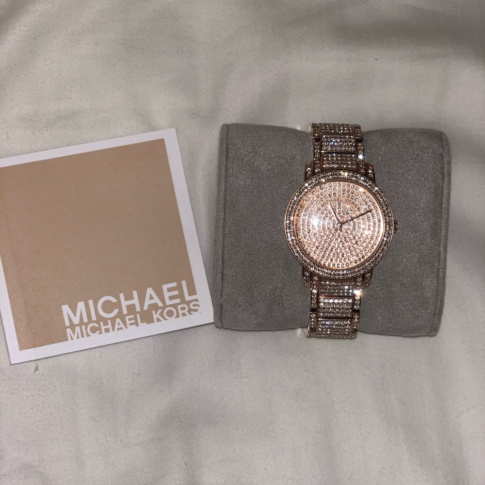 MICHAEL KORS WATCH